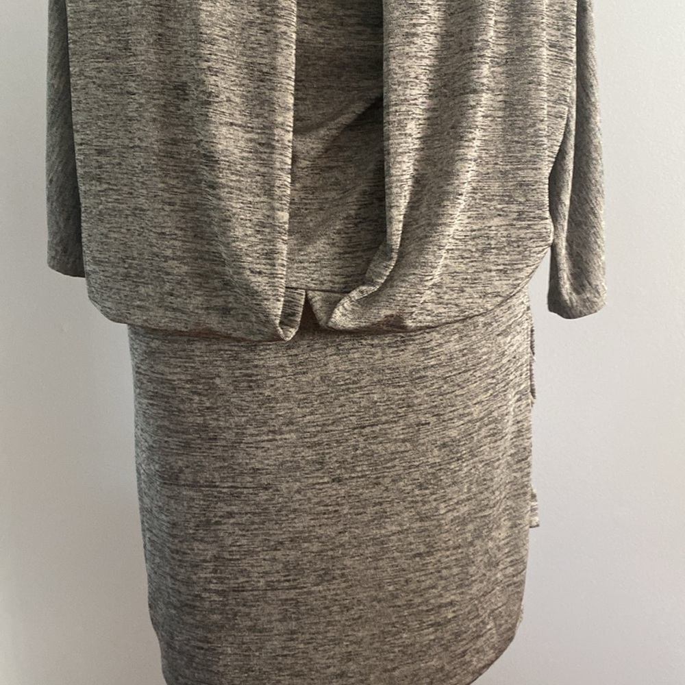 WHBM grey medium super comfortable dropped waist dress - Picture 6 of 11